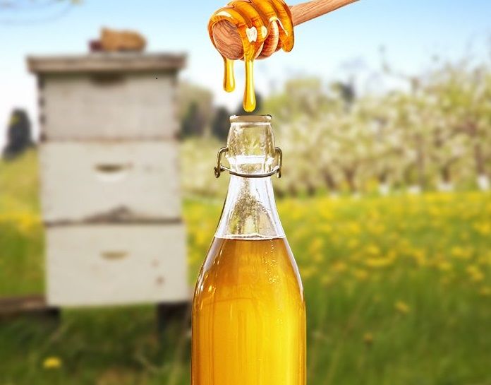 мед в бутылке
